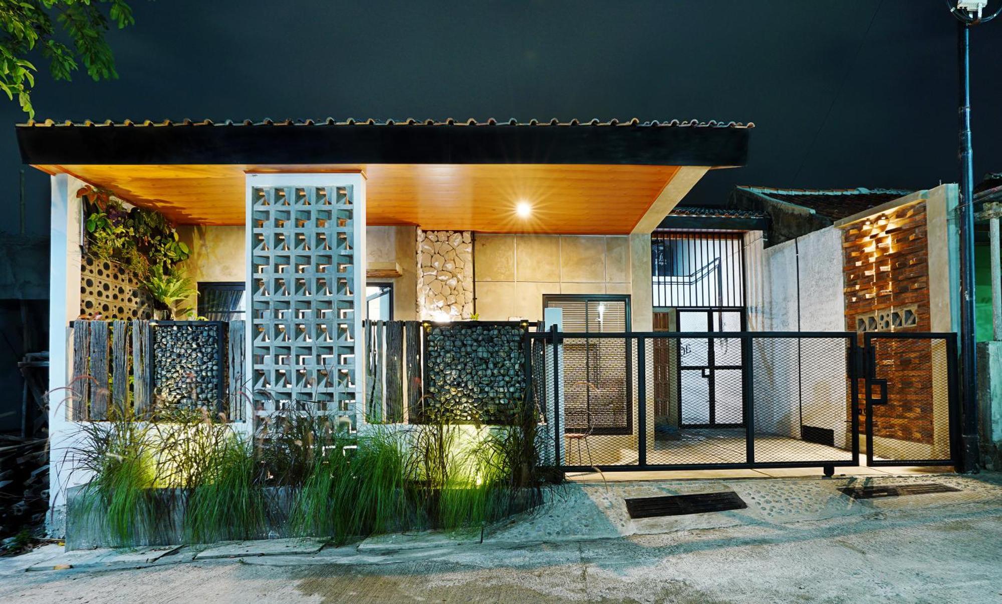 Omahkoe House
